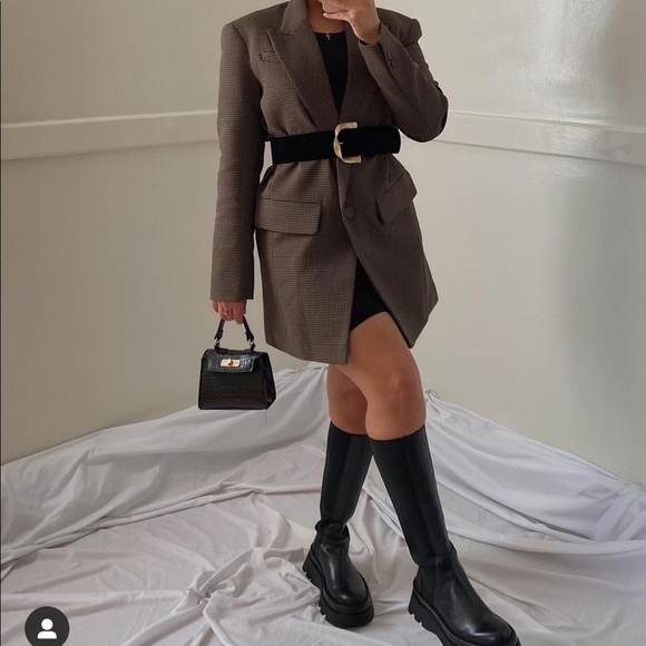 Zara Oversized Plaid Blazer - Picture 7 of 16